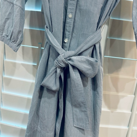 Everlane Cotton Weave Collarless Belted Shirtdress pinstripe Sz 6 pockets navy - Picture 9 of 16